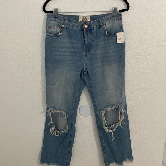 NWT- FREE PEOPLE- Maggie Mid Rise Straight Leg Jeans- Size 26/ US 2 - Picture 9 of 16